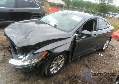 2020 Ford Fusion Se z USA, uszkodzony, nr VIN 3FA6P0HD1LR154966